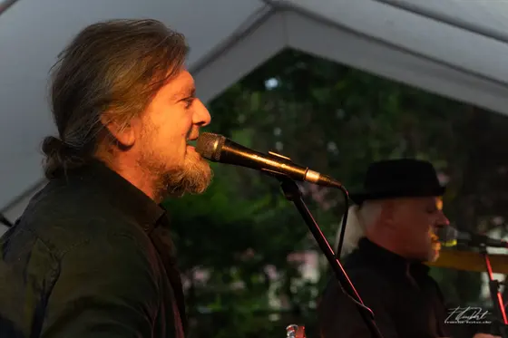 Konzertfoto von Eric Fish & Friends (Bild 14)